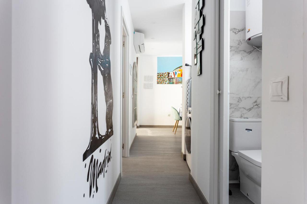 Downtown La Latina Grupos, By Monaro***** Apartment Madrid Bagian luar foto