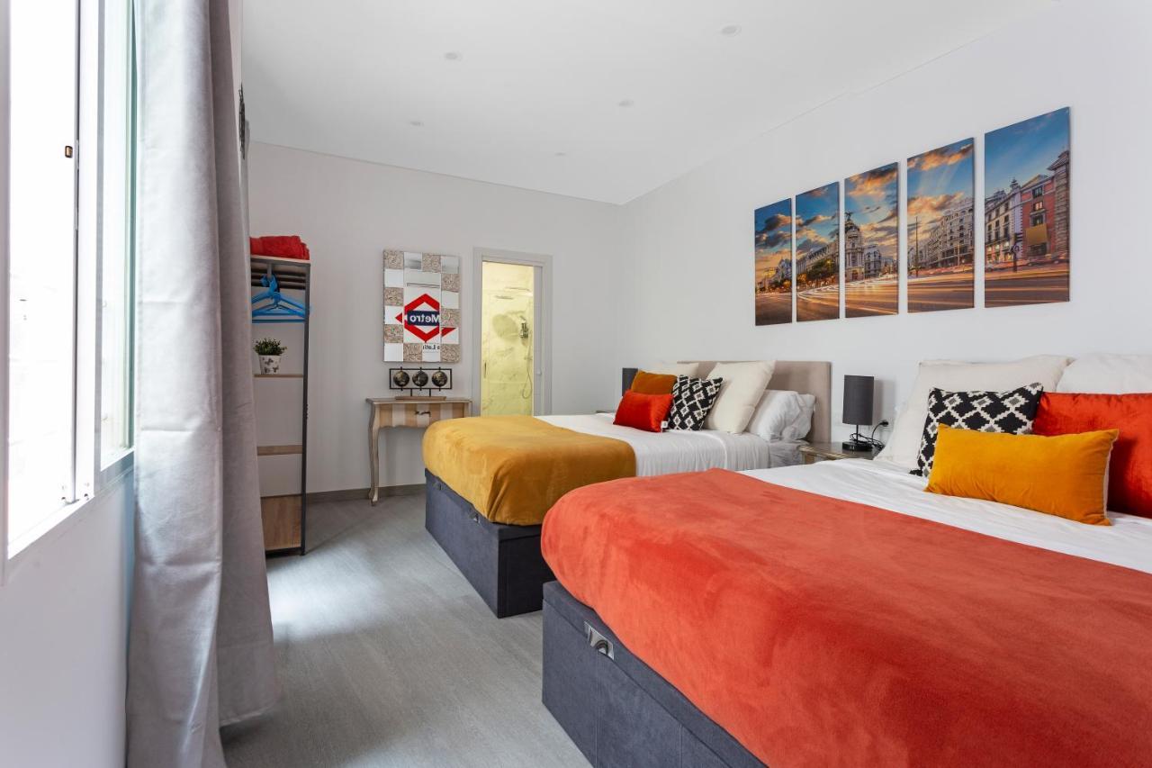 Downtown La Latina Grupos, By Monaro***** Apartment Madrid Bagian luar foto