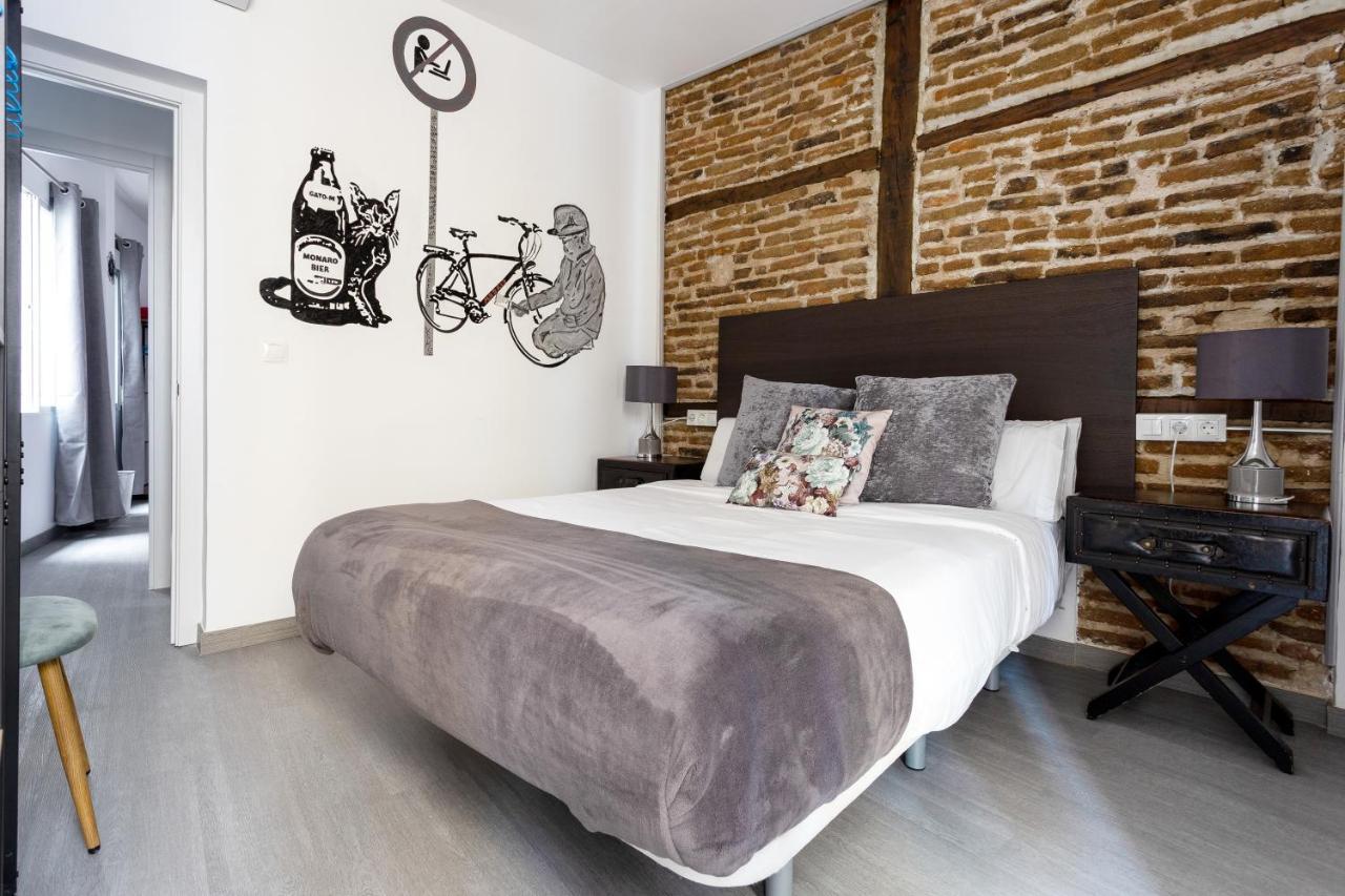 Downtown La Latina Grupos, By Monaro***** Apartment Madrid Bagian luar foto