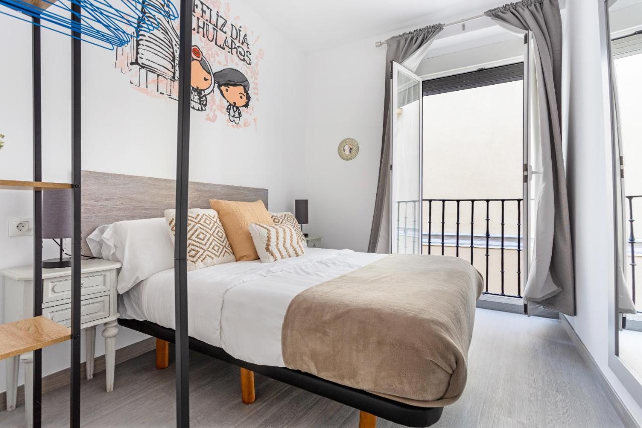 Downtown La Latina Grupos, By Monaro***** Apartment Madrid Bagian luar foto