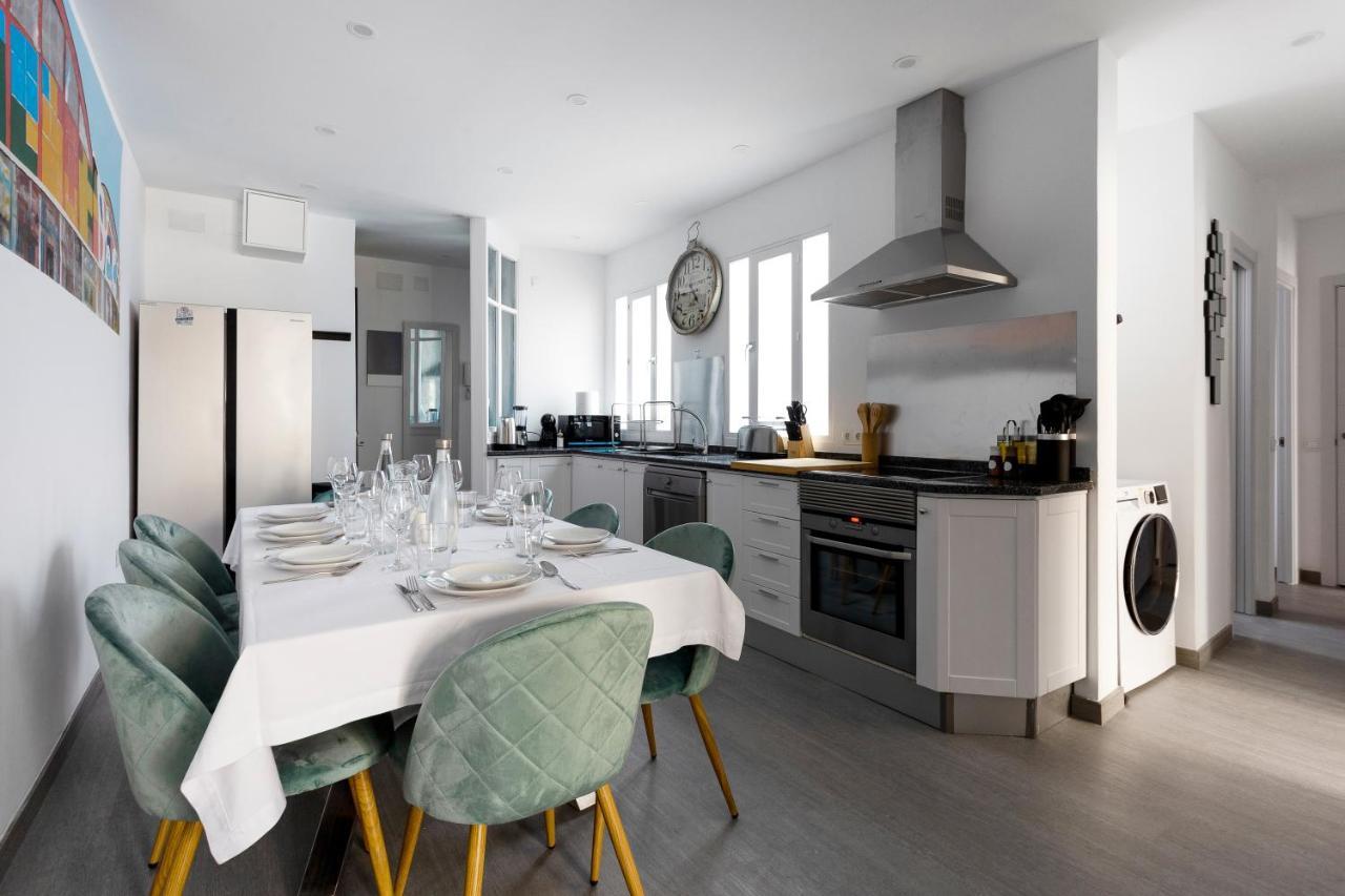 Downtown La Latina Grupos, By Monaro***** Apartment Madrid Bagian luar foto