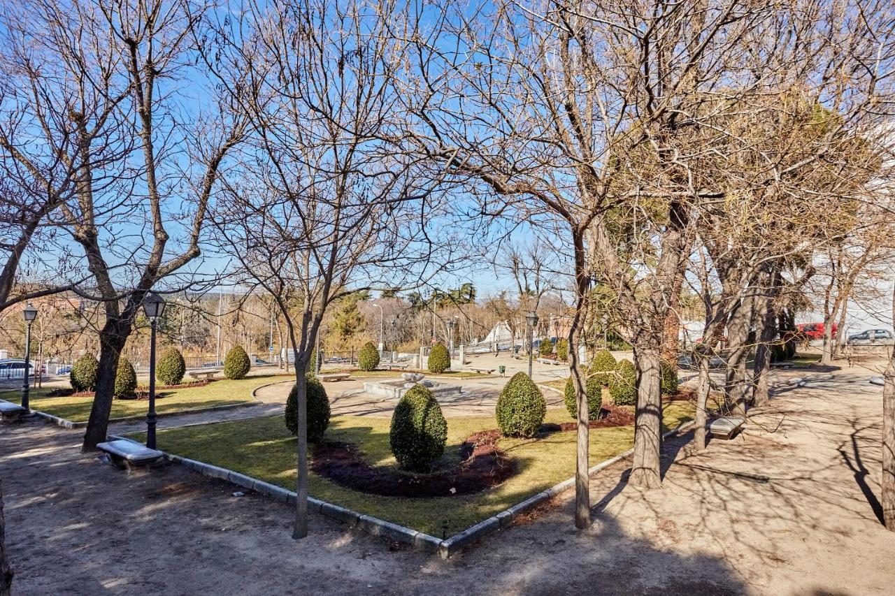 Downtown La Latina Grupos, By Monaro***** Apartment Madrid Bagian luar foto